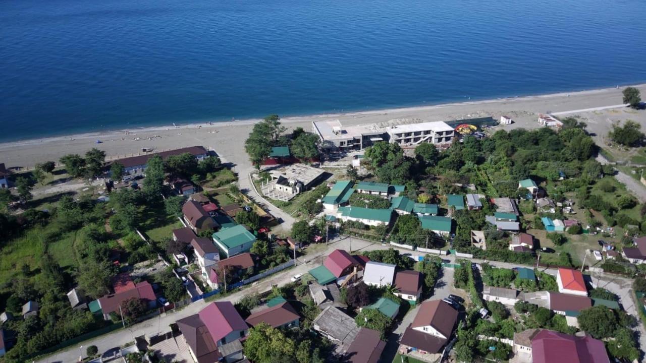 Kiwi Otel Pitsunda Dış mekan fotoğraf