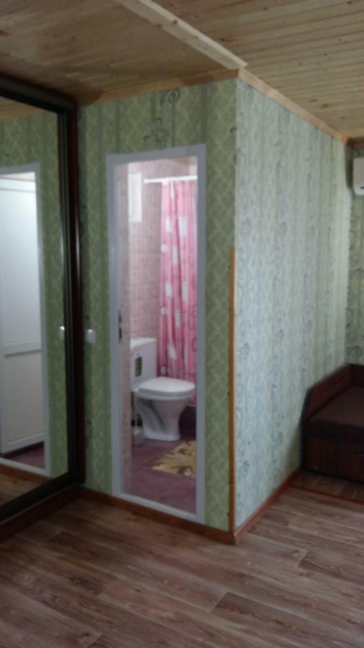 Kiwi Otel Pitsunda Dış mekan fotoğraf